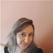 Hola, me llamo Ana. Tengo el Grado Superior de Educación Infantil, y me encantan los niños. Más de 15 años de experiencia.